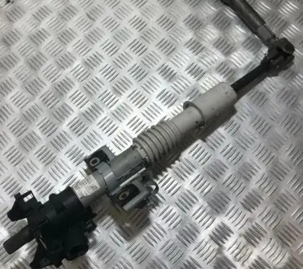 Opel Zafira A Steering wheel axle