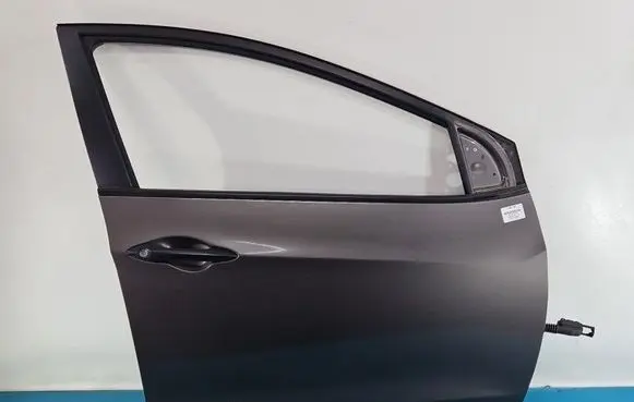 Hyundai i30 Front door IMPRK1567187