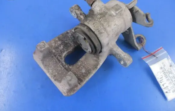 Alfa Romeo 147 Rear brake caliper