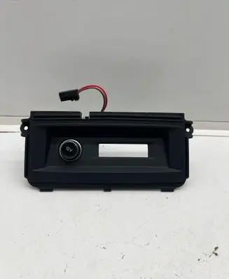 Audi Q7 4M Other center console (tunnel) element 4M8863440