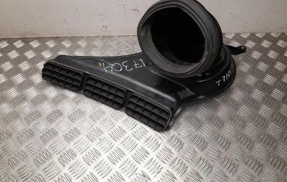 Volkswagen Crafter Air filter box 7C1819049B