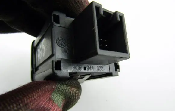 Volkswagen PASSAT CC Headlight level height control switch 3C8941333