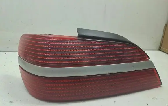 Peugeot 406 Rear/tail lights 2336G