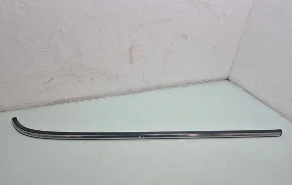 Mini One - Cooper Coupe R56 Rear side glass trim 