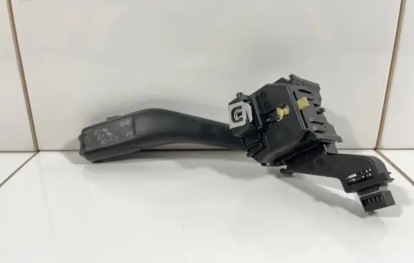 Skoda Octavia Mk2 (1Z) Indicator stalk 1K0953513G 01103512