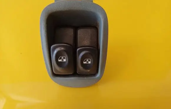 Renault Scenic I Electric window control switch 7700836269