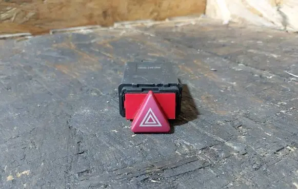 Audi A6 S6 C5 4B Hazard light switch 4B0941509D