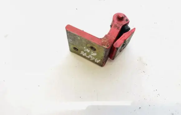 Audi A4 S4 B5 8D Rear door lower hinge 8d0833401