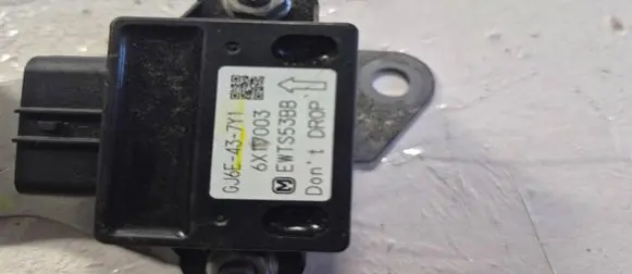 Mazda 6 ESP acceleration yaw rate sensor GJ6E437Y1