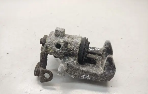 Audi A6 Allroad C5 Rear brake cylinder 