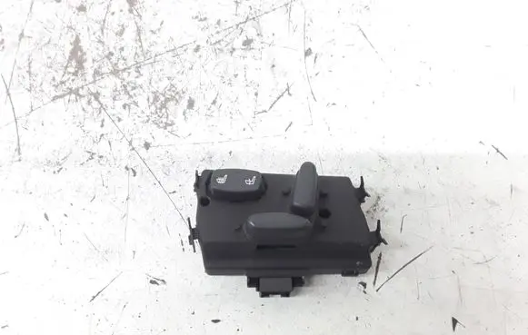 Chrysler Pacifica Seat control switch 
