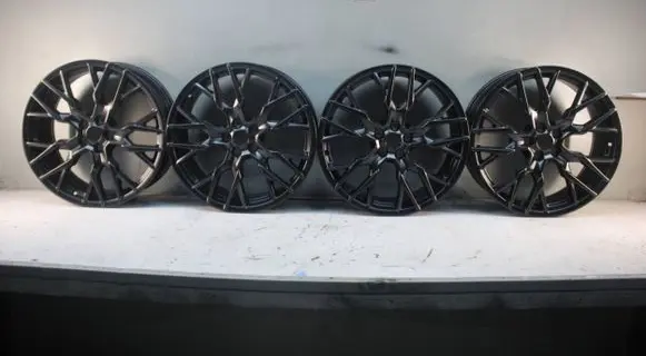 R20 alloy rim