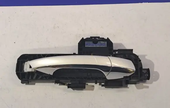 Mercedes-Benz GL X166 Rear door exterior handle A2047602434