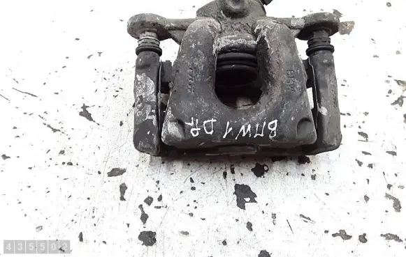 BMW 1 E81 E87 Front brake caliper