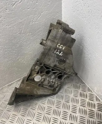 Chrysler Voyager Fuel pump bracket 90512909G
