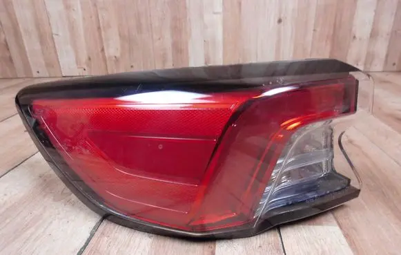 Ford Kuga II Rear/tail lights LV4B13405BD