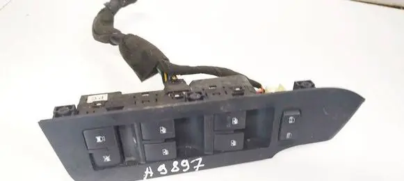 Chevrolet Captiva Electric window control switch 201003481