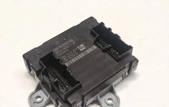 Land Rover Range Rover L405 Door control unit/module jPLA14D617cA 10344823 JPLA14D617CA