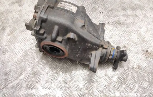 BMW 4 F32 F33 Rear differential 7605589