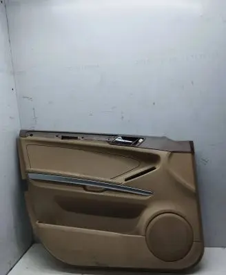 Mercedes-Benz ML W164 Front door card panel trim