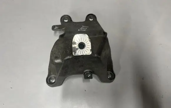 Porsche Macan (95B) Engine mounting bracket 95B199308C