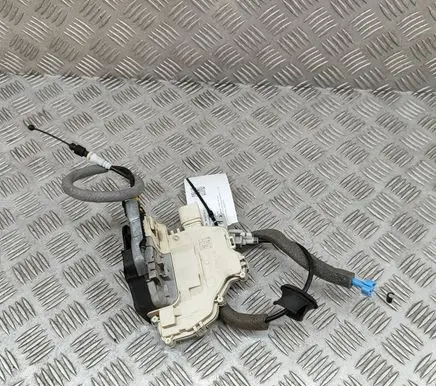 Audi Q7 4M Rear door lock 4G0839015C