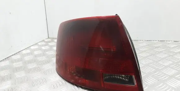 Audi A4 S4 B7 8E 8H Rear/tail lights 8E9945095E