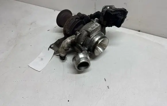 BMW 2 F22 F23 Turbo 8199760012
