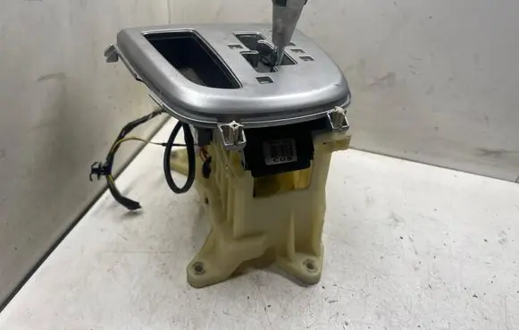 Hyundai Santa Fe Gear selector 467002B920