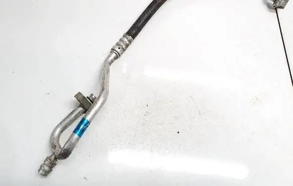KIA Venga Air conditioning (A/C) pipe/hose e11000003