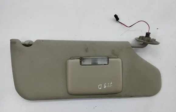 Jeep Grand Cherokee (WK) Sun visor 827766