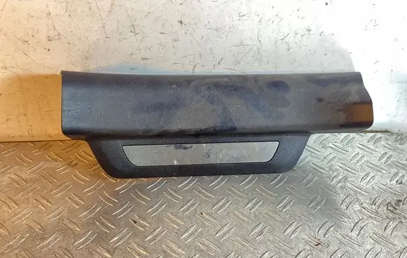 Lexus RX 450H Rear sill trim cover 6793048060