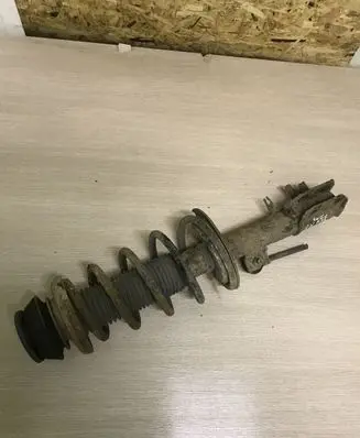 Suzuki SX4 Front shock absorber/damper