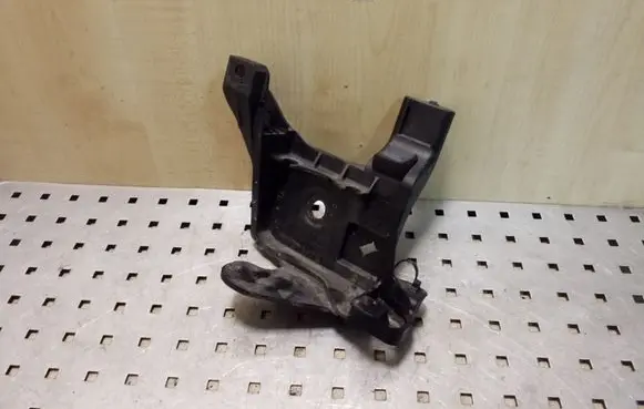 Opel Meriva B ABS pump bracket 13270689