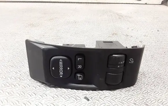 Subaru Forester SH Wing mirror switch 