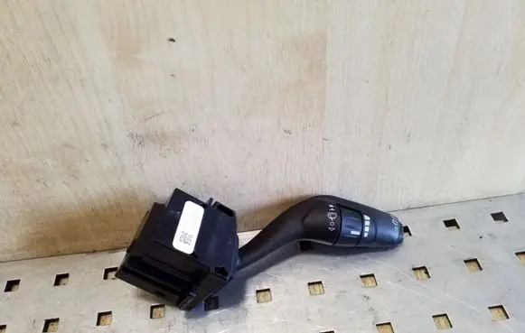 Ford Focus Wiper control stalk AV6T17A553AC