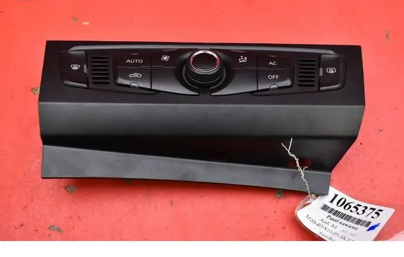 Audi A4 S4 B8 8K Climate control unit 8T1820043AM