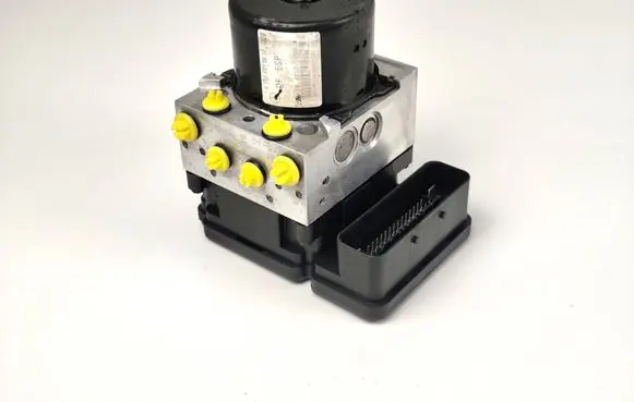 Mercedes-Benz C W204 ABS Pump A2044312212 A2045455232 10021202004