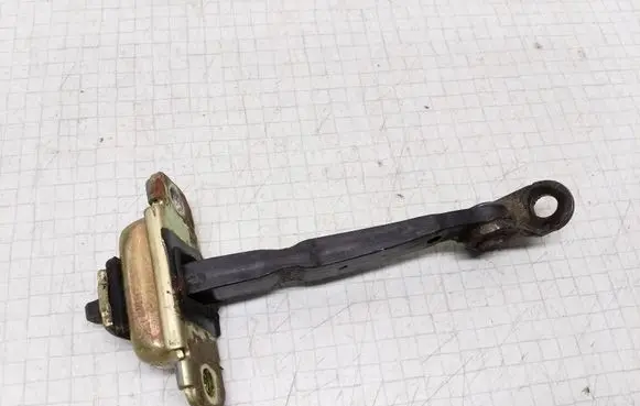 KIA Cerato Front door check strap stopper