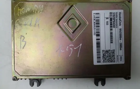 Honda Civic Engine control unit/module 37820P04G02