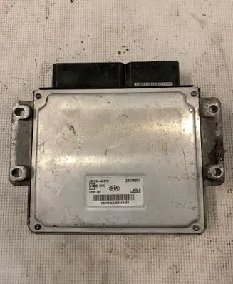 KIA Carnival Engine control unit/module 391044X910 28073401 28073401363340162