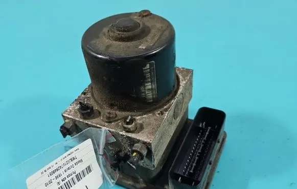 Skoda Octavia Mk1 (1U) ABS Pump 1J0614417D IMPRK1414291