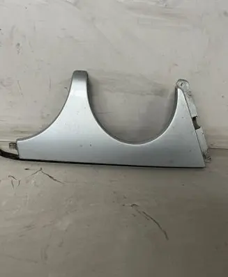 Mercedes-Benz E W210 Under headlight/headlamp trim 2108200212