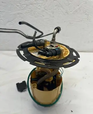 Chrysler Grand Voyager IV Fuel level sensor 04721301aa