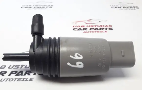 BMW 1 E81 E87 Windscreen/windshield washer pump 67126934159