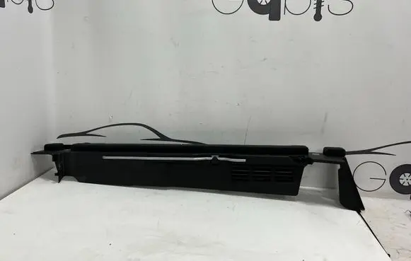 Porsche Cayenne (9Y0 9Y3) Other trunk/boot trim element 9Y0858831D