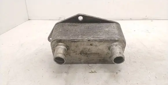 Engine oil radiator