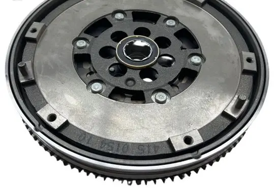 Hyundai Elantra Dual mass flywheel J2110502