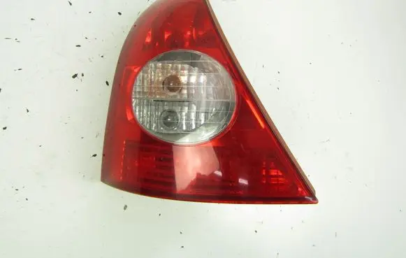 Renault Clio II Rear/tail lights 8200071413