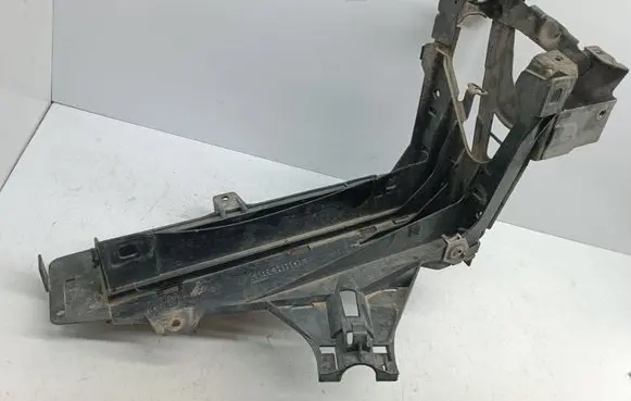 BMW 7 F01 F02 F03 F04 Headlight/headlamp mounting bracket 7184160 110715710 51647184160